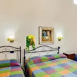 Bed & Breakfast Casa Vacanza Artemis 3*