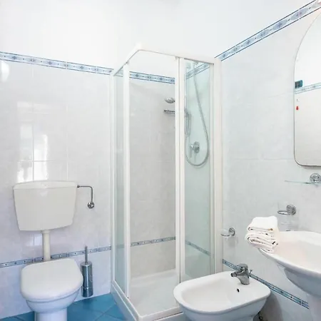 Villa Artemis By Isula Bed & Breakfast 3*
