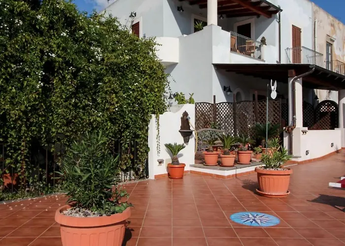 Casa Artemis فندق مبيت وإفطار ليباري