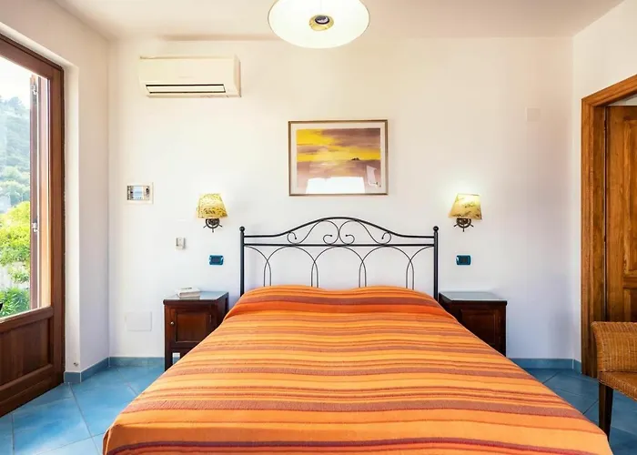 Casa Artemis ليباري